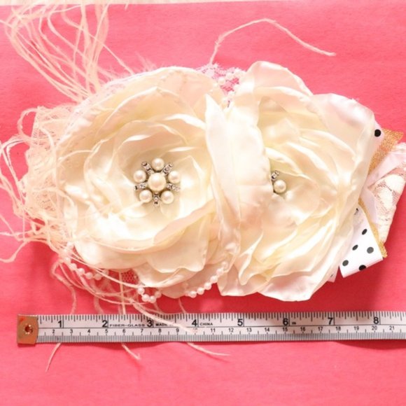 Girls Floral/ Feather Headband - Picture 1 of 1